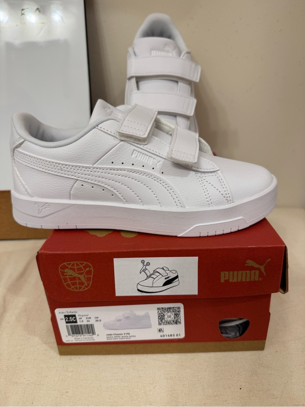 Puma Kids' White Velcro Sneakers size 2.5C NEW